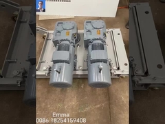 Mekanisme pendorong untuk lift angkat konstruksi