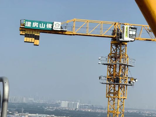 7020 QTZ250 Keran menara bekas dengan bagian tiang 3 meter L68B EXW FOB CIF CPT